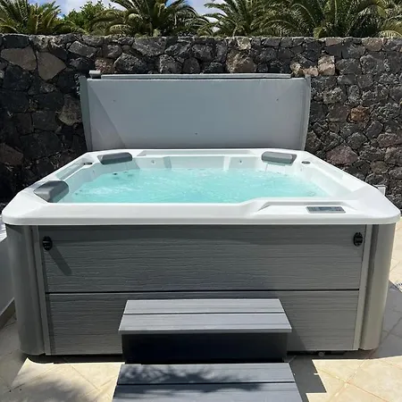 Soleada Villa Puerto Calero