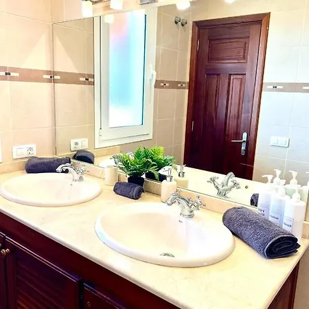 Soleada Villa Puerto Calero